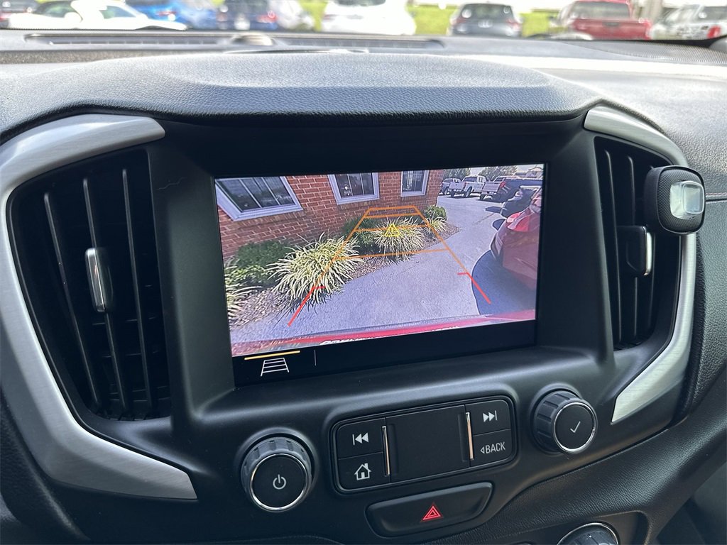 Used 2020 GMC Terrain SLT w/ Preferred Package image 17