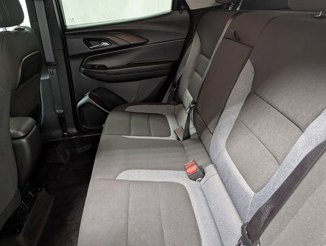 Used 2024 Chevrolet TrailBlazer LT w/ Convenience Package FWD image 12