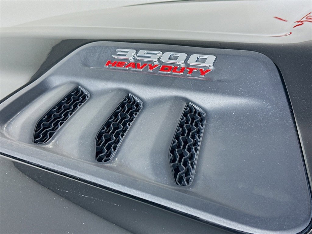 Used 2024 RAM 3500 Laramie w/ Sport Appearance Package image 28