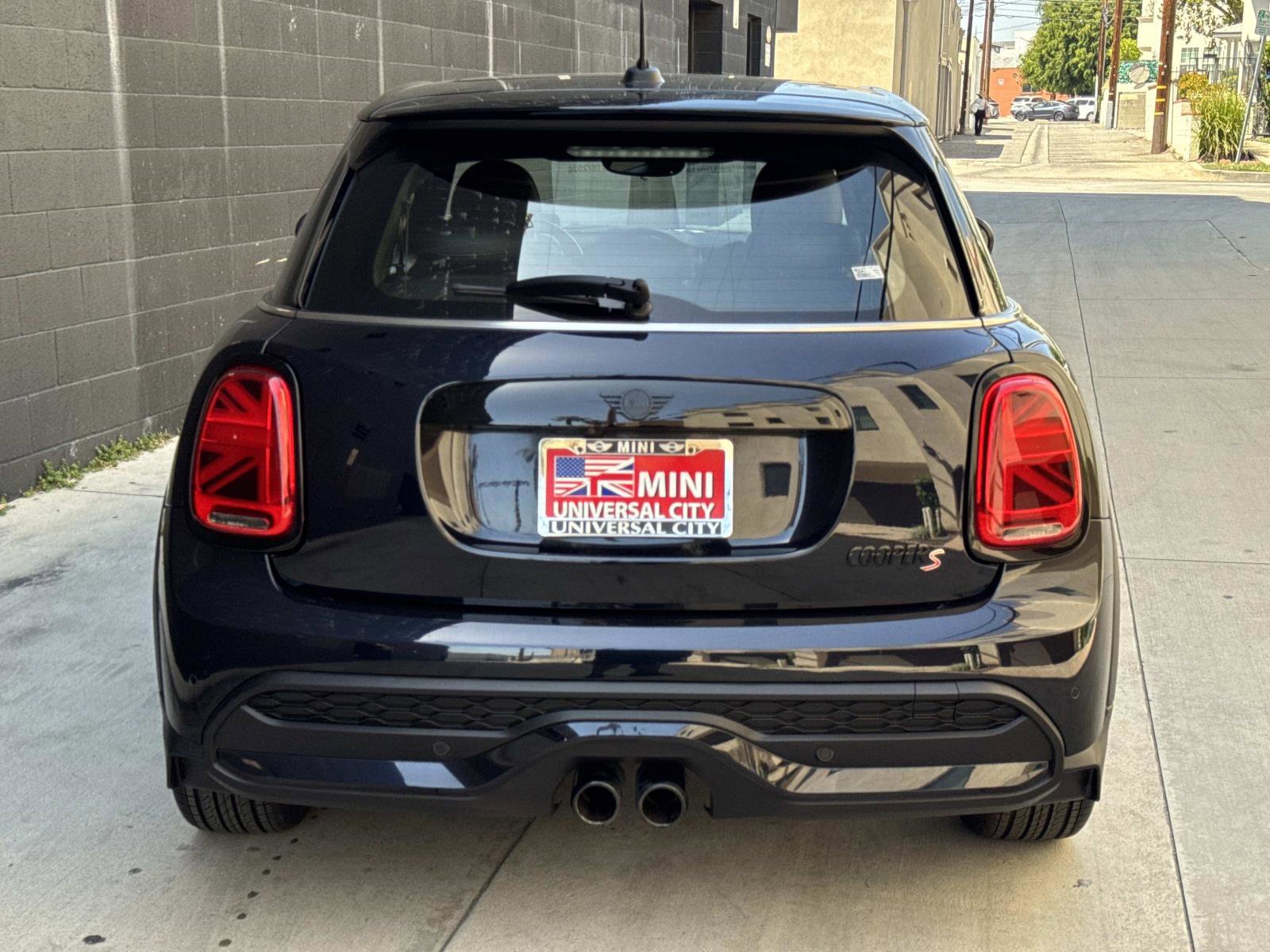 Certified 2023 MINI Cooper S FWD image 4