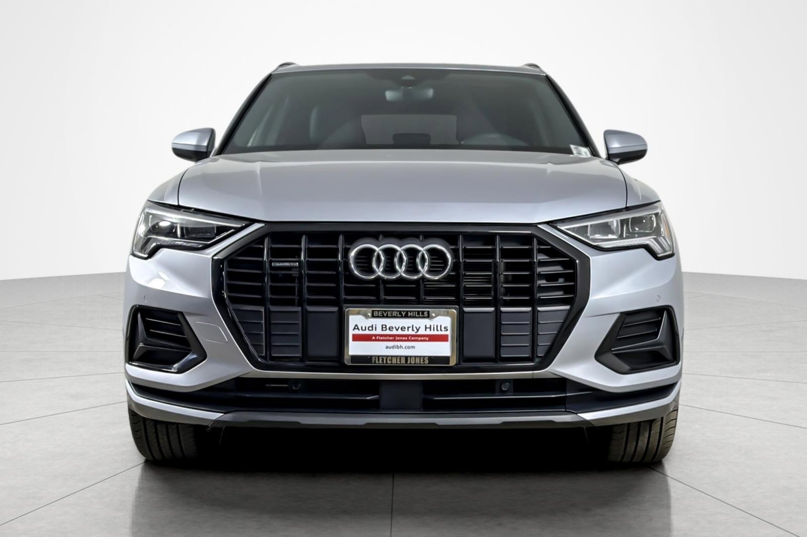 Used 2023 Audi Q3 2.0T Premium w/ Convenience Package AWD/4WD image 8