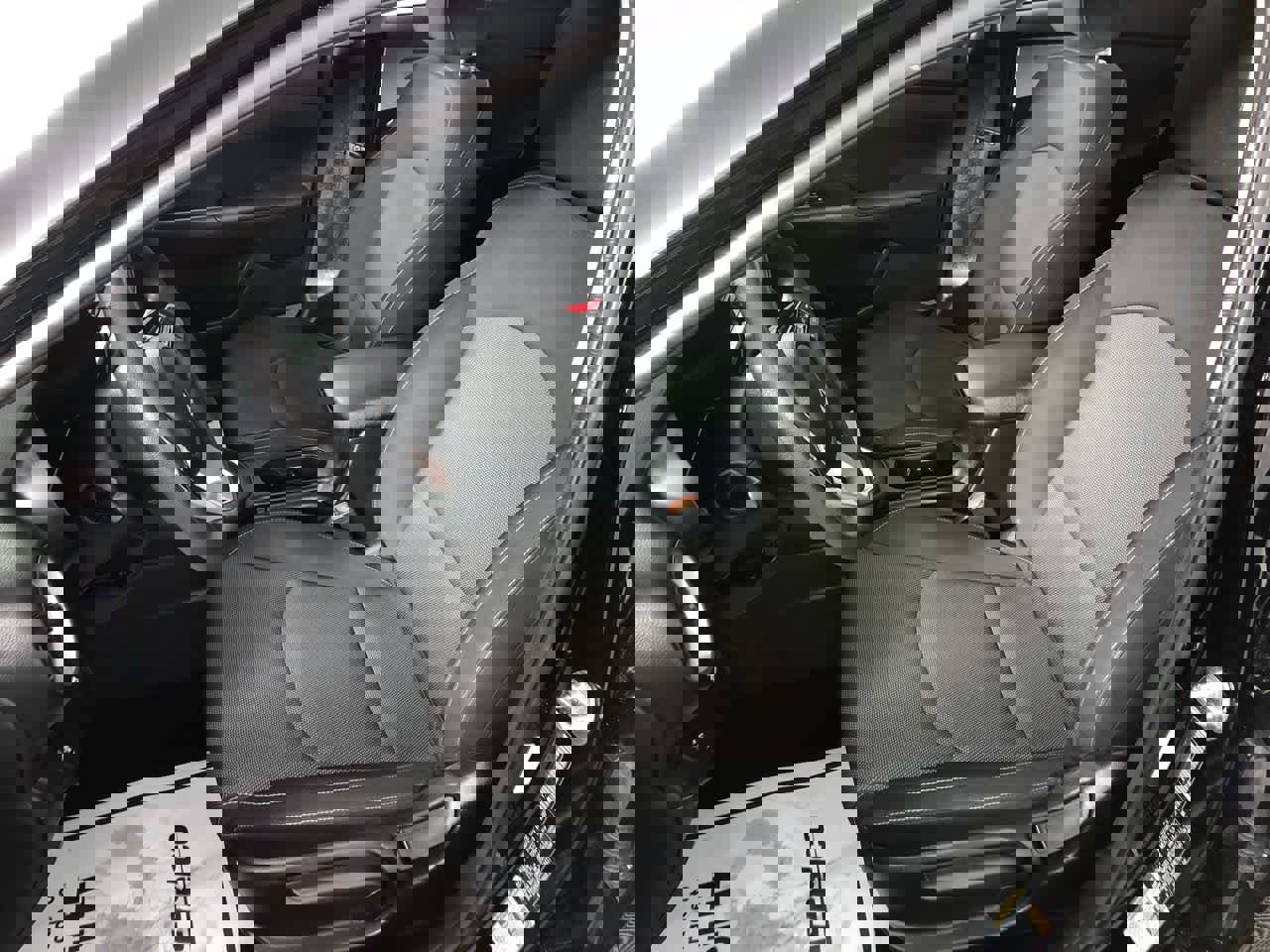 Used 2024 Kia Forte LXS image 12