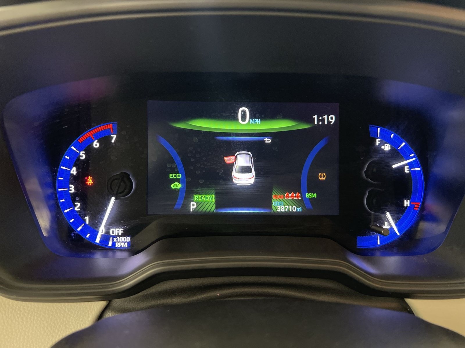 Used 2022 Toyota Corolla LE FWD image 25