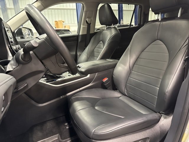 Certified 2024 Toyota Highlander XLE image 16