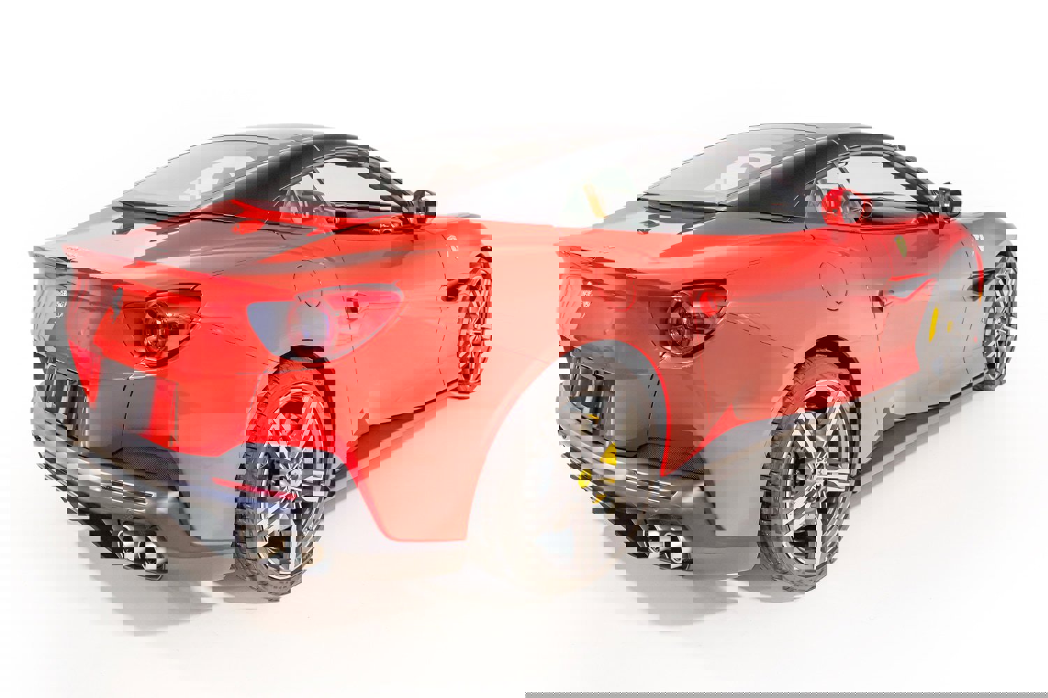 Used 2020 Ferrari Portofino image 9