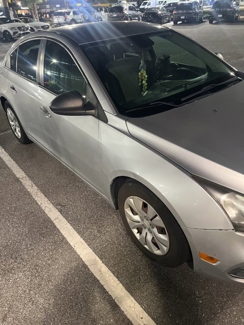 Used 2016 Chevrolet Cruze LS image 2