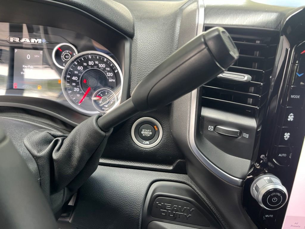 Used 2026 RAM 3500 Big Horn AWD/4WD image 8