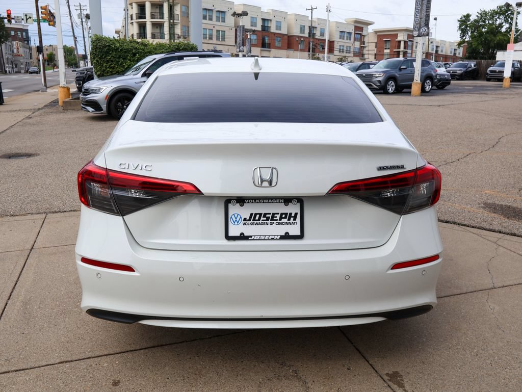 Used 2022 Honda Civic Touring image 4