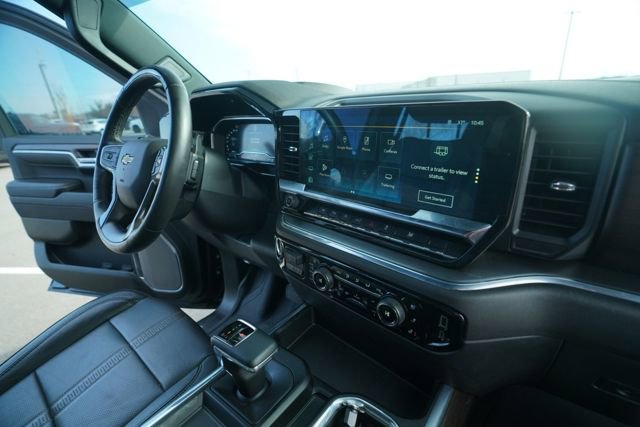 Used 2024 Chevrolet Silverado 1500 High Country image 35