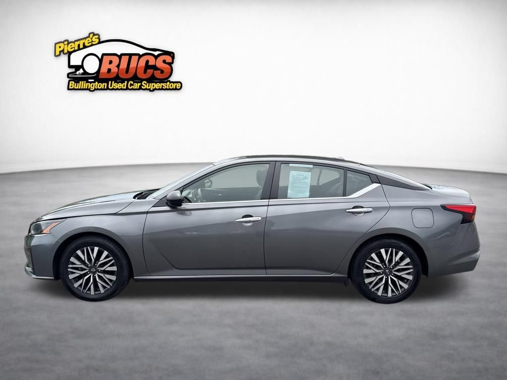 Used 2024 Nissan Altima 2.5 SV FWD video 2