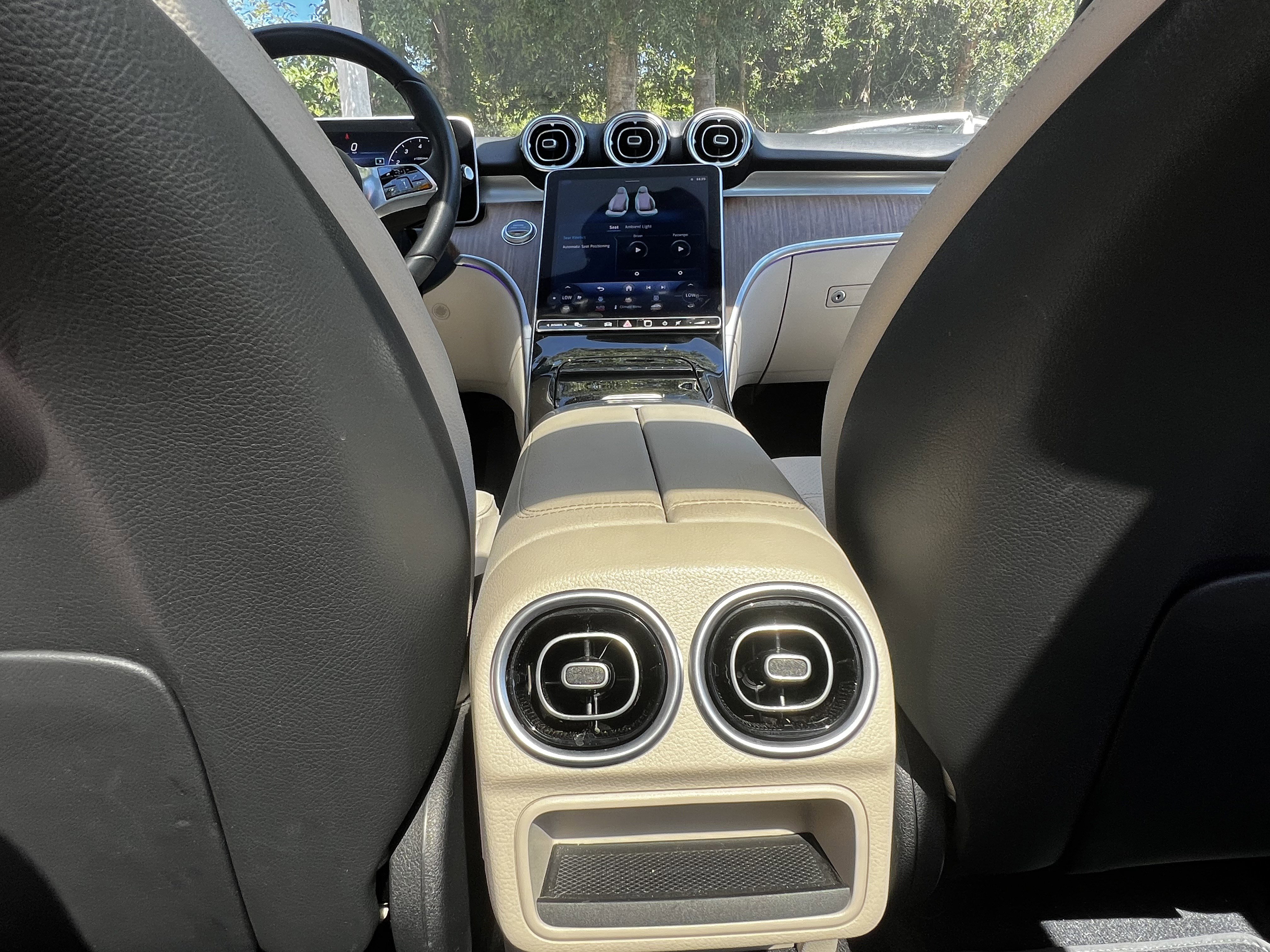 Used 2023 Mercedes-Benz C 300 Sedan image 35