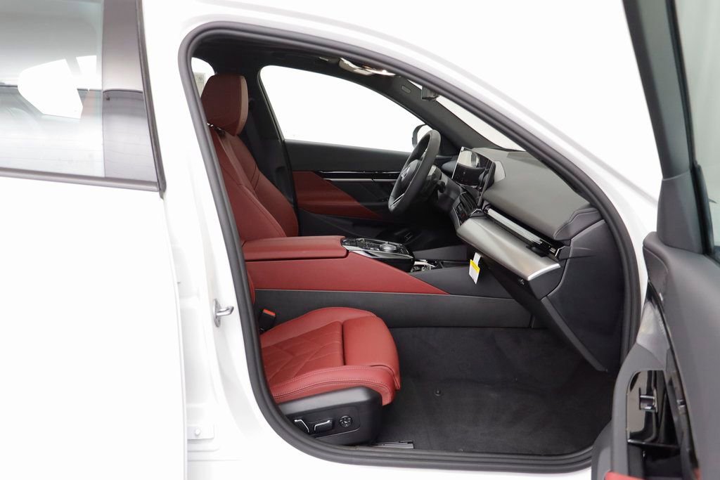 New 2026 BMW 530i xDrive w/ M Sport Package image 19