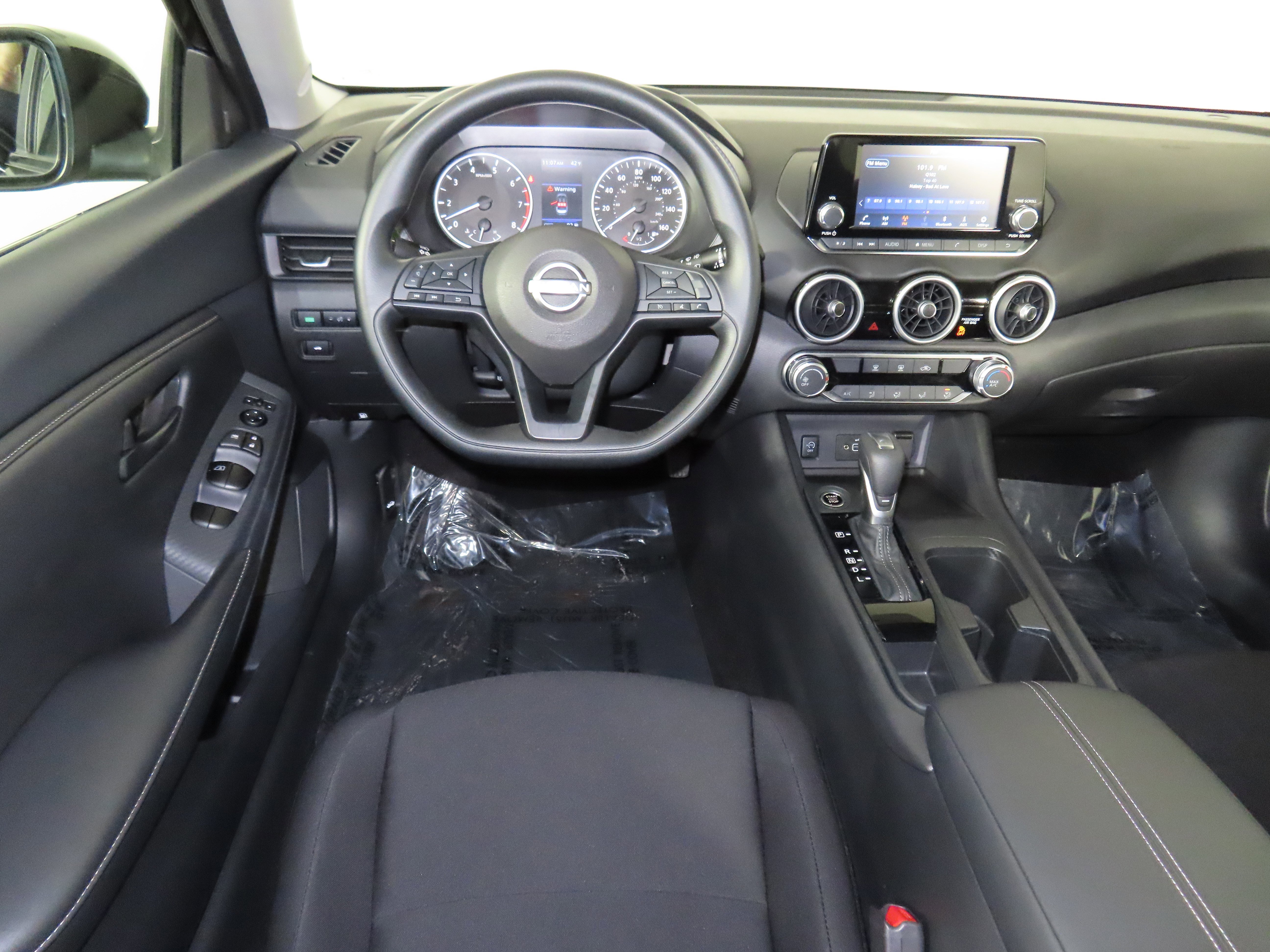 Used 2025 Nissan Sentra S image 5