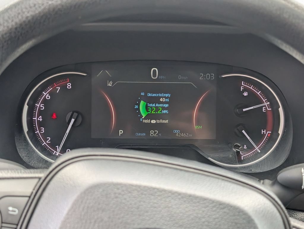 Used 2024 Toyota RAV4 XLE w/ Convenience Package FWD image 19