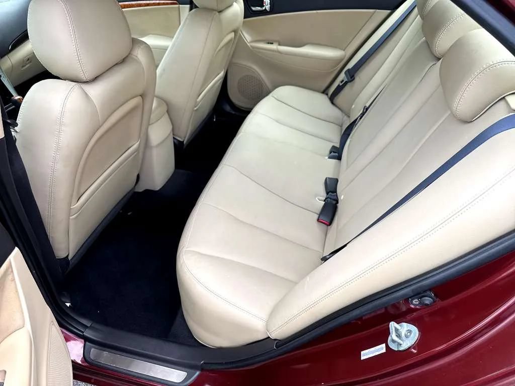 Used 2009 Hyundai Sonata Limited FWD image 13