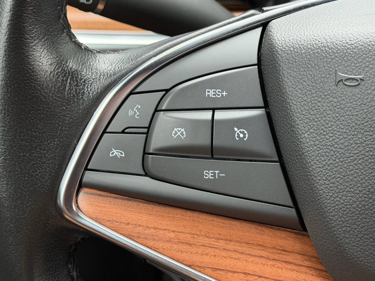 Used 2021 Cadillac XT5 Premium Luxury AWD/4WD image 26