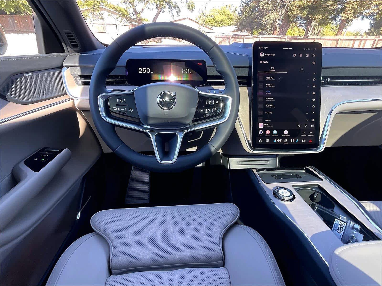New 2026 Volvo EX90 Plus AWD/4WD image 15
