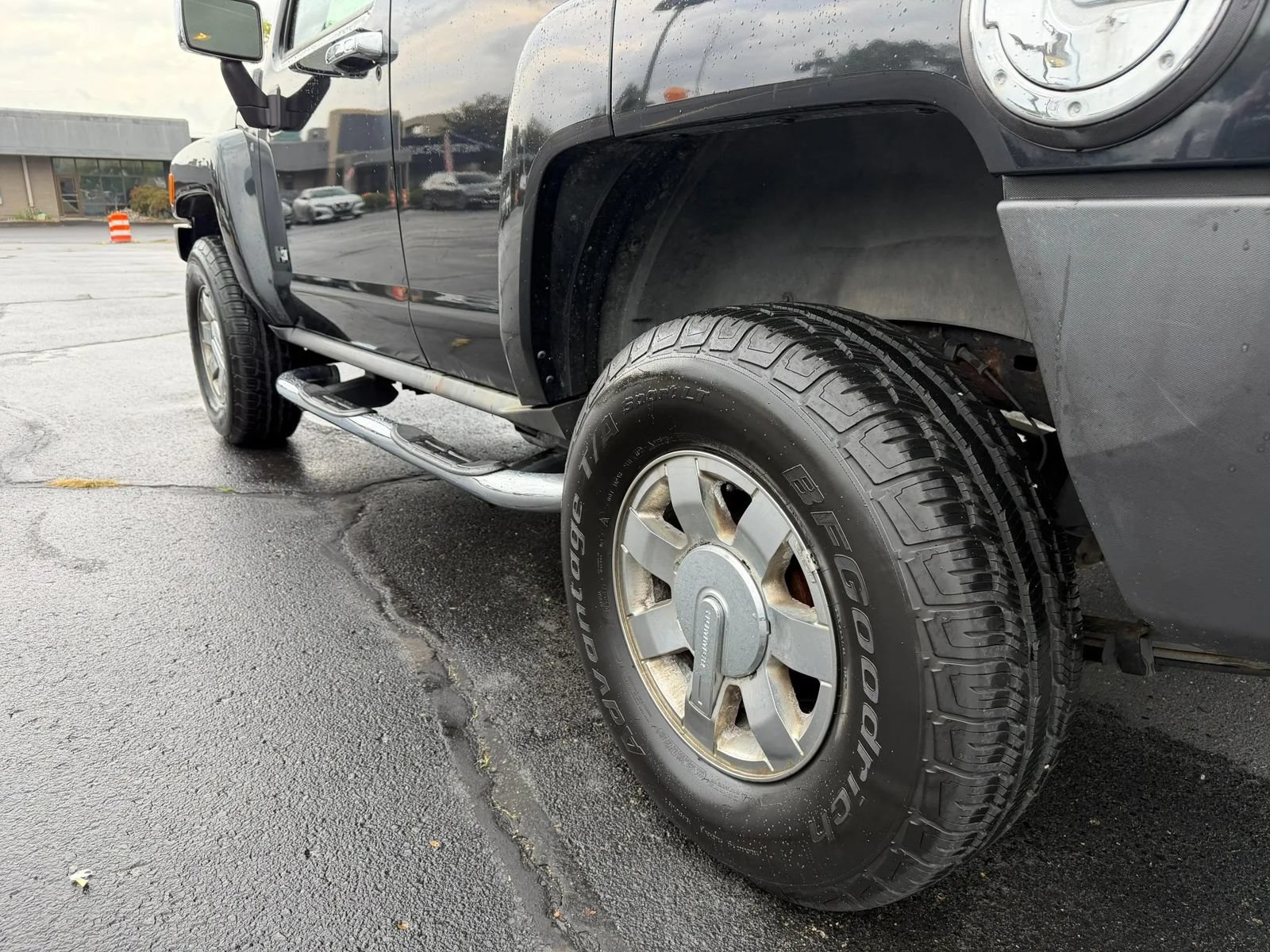 Used 2009 HUMMER H3 Luxury AWD/4WD image 10