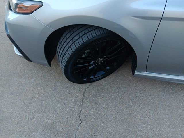 Used 2022 Toyota Camry XSE image 35