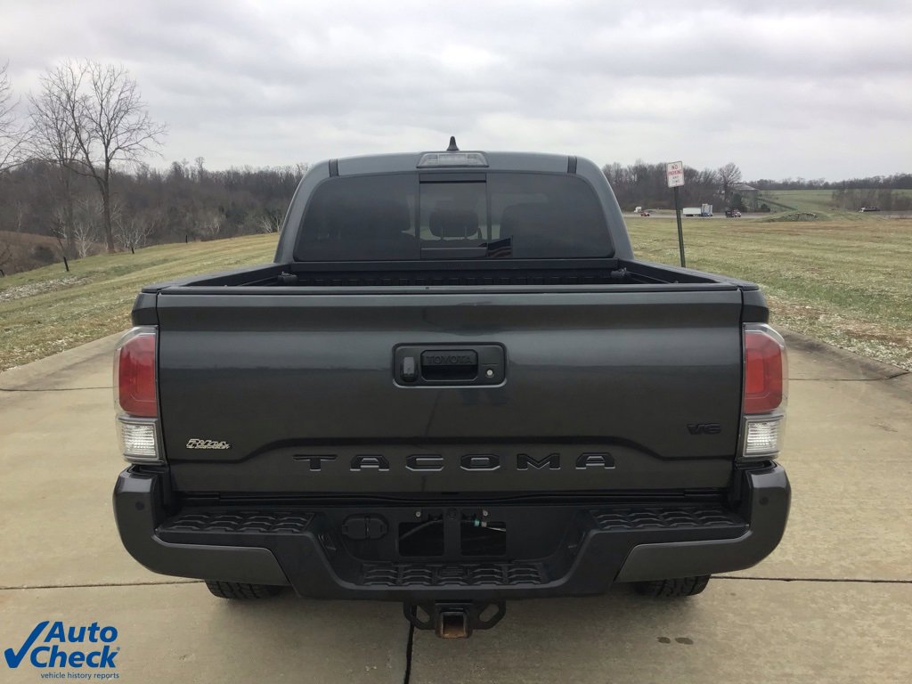 Used 2021 Toyota Tacoma TRD Sport w/ Technology Package image 6