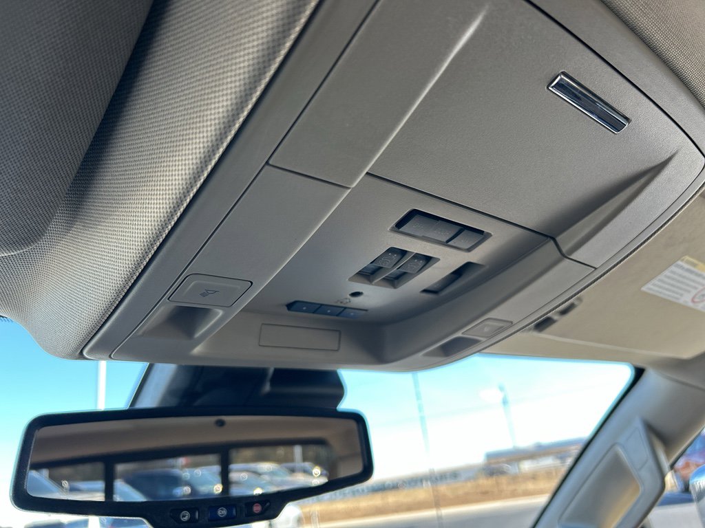 Used 2019 GMC Sierra 2500 Denali w/ Duramax Plus Package AWD/4WD image 21