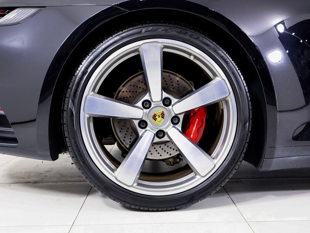 Certified 2021 Porsche 911 Targa 4S AWD/4WD image 26