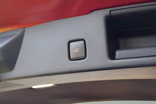 Used 2023 Ford Escape Active AWD/4WD image 15