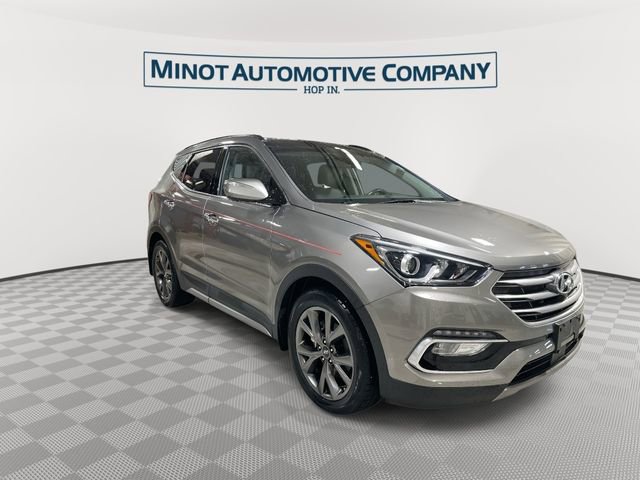 Used 2017 Hyundai Santa Fe Sport w/ 2.0T Ultimate Tech Package 05 AWD/4WD image 2