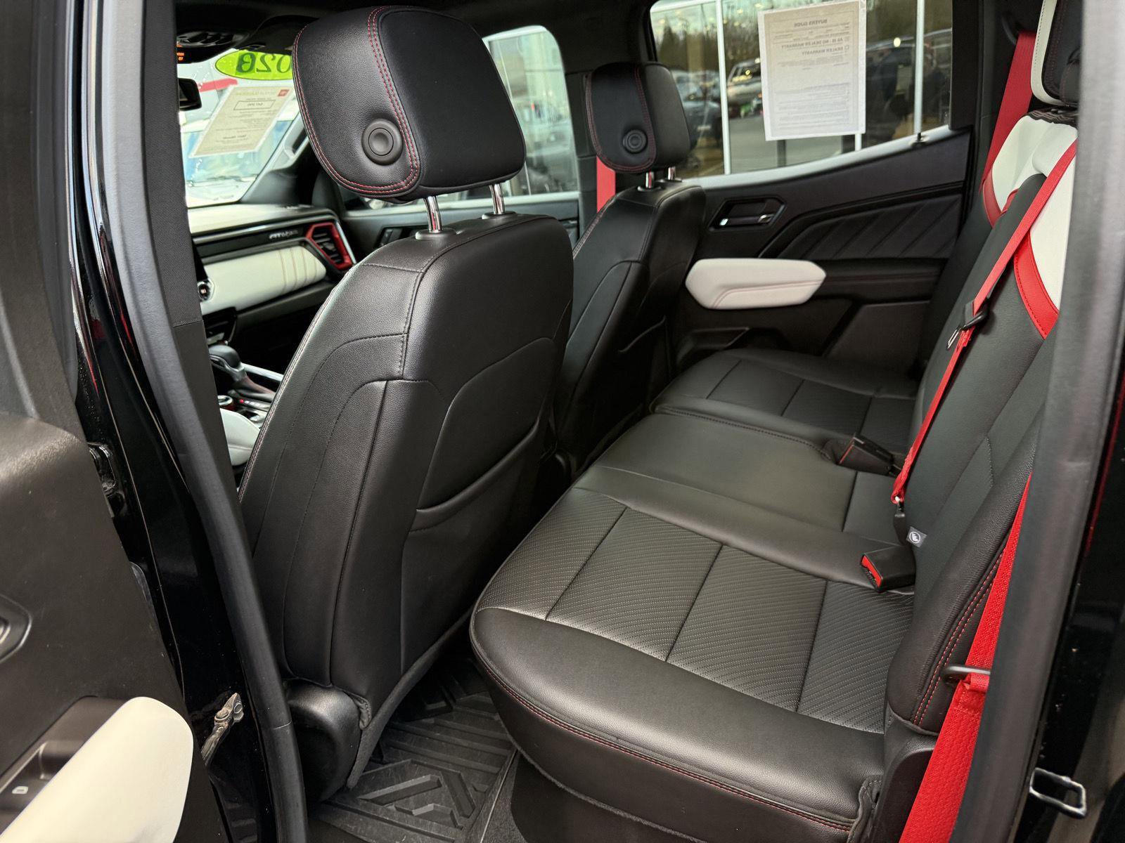 Used 2023 GMC Canyon AT4X w/ Edition 1 image 17