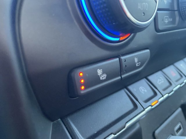 Used 2021 Chevrolet Silverado 1500 LT w/ Bed Protection Package image 3