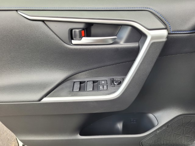 Certified 2020 Toyota RAV4 XSE AWD/4WD image 22