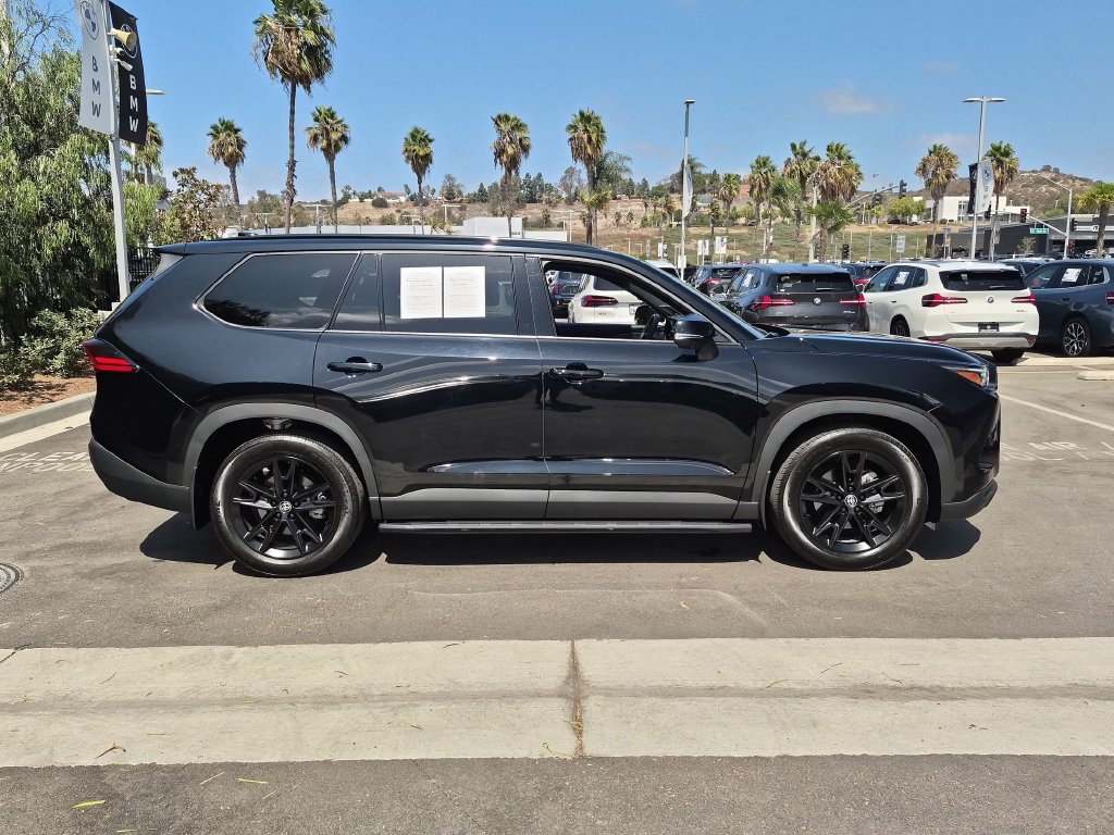 Used 2025 Toyota Grand Highlander AWD Hybrid image 3