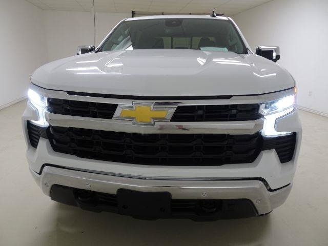 Used 2025 Chevrolet Silverado 1500 LT w/ Safety Package AWD/4WD image 10