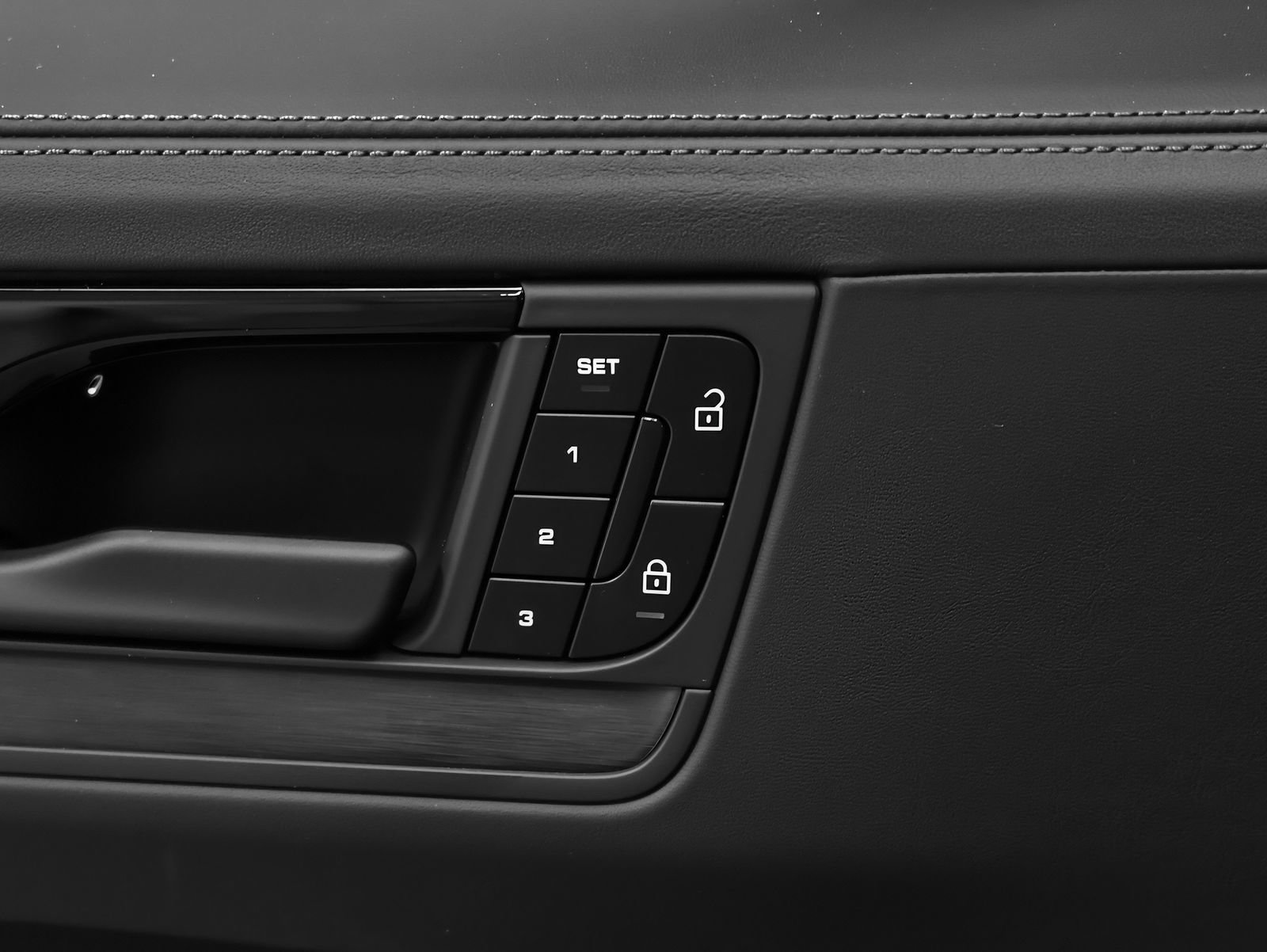 New 2026 Porsche Cayenne GTS AWD/4WD image 35
