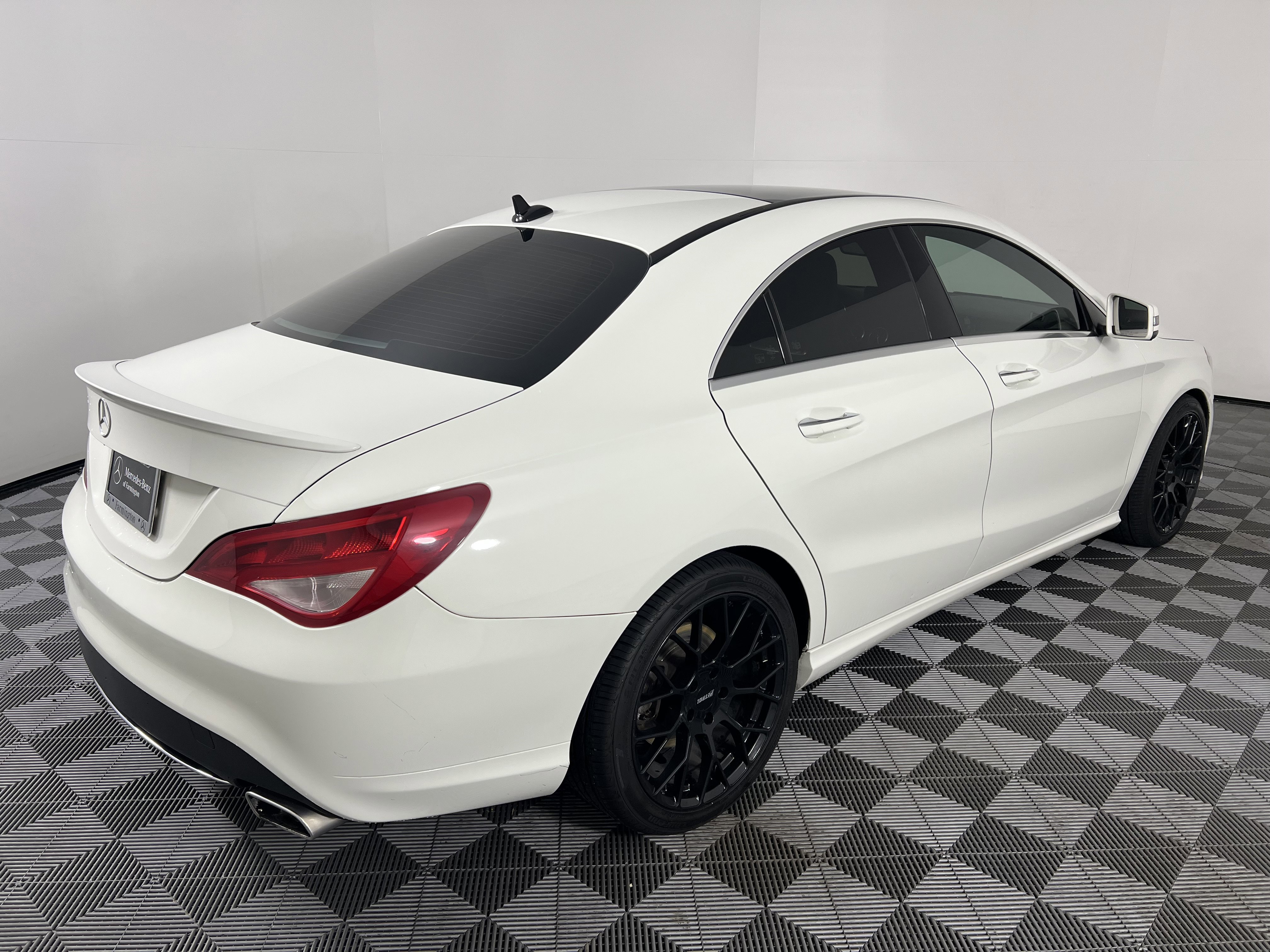 Used 2015 Mercedes-Benz CLA 250 4MATIC image 12