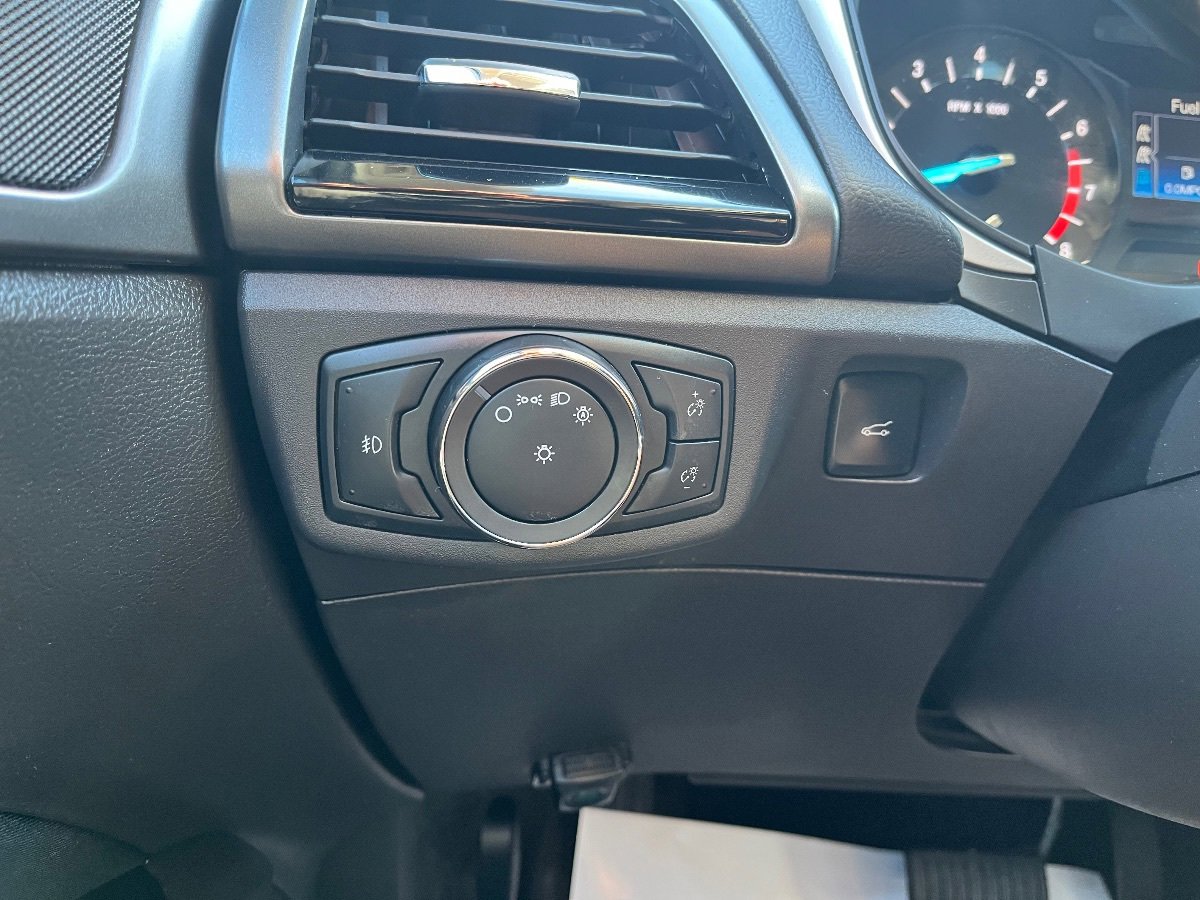 Used 2013 Ford Fusion SE image 20