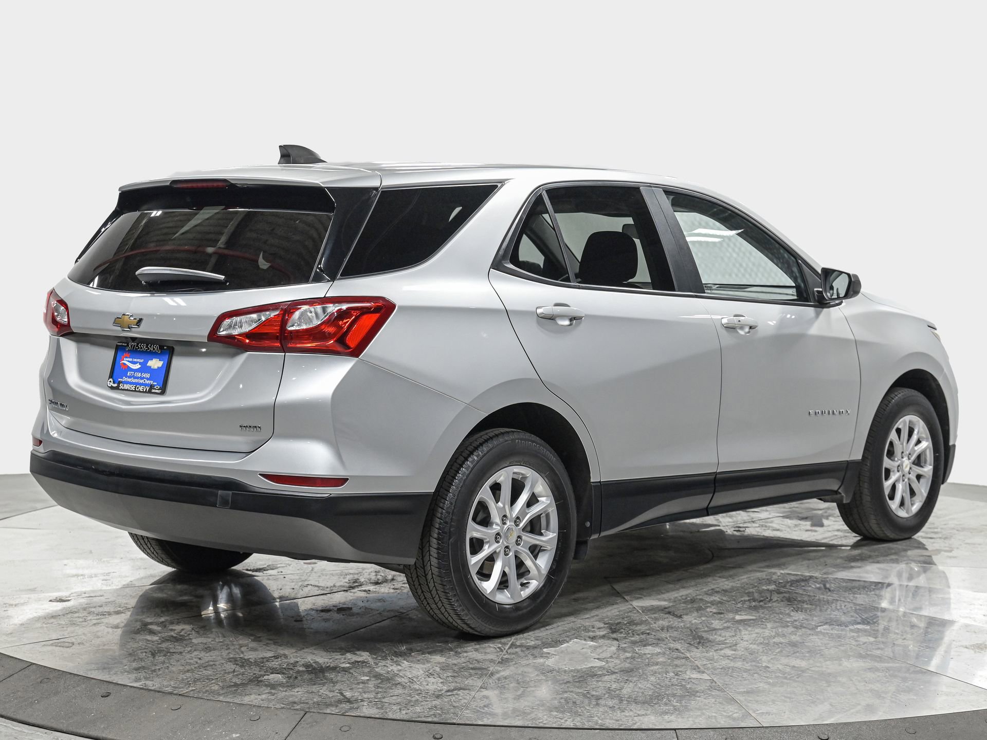 Used 2021 Chevrolet Equinox LS w/ LS Convenience Package image 7