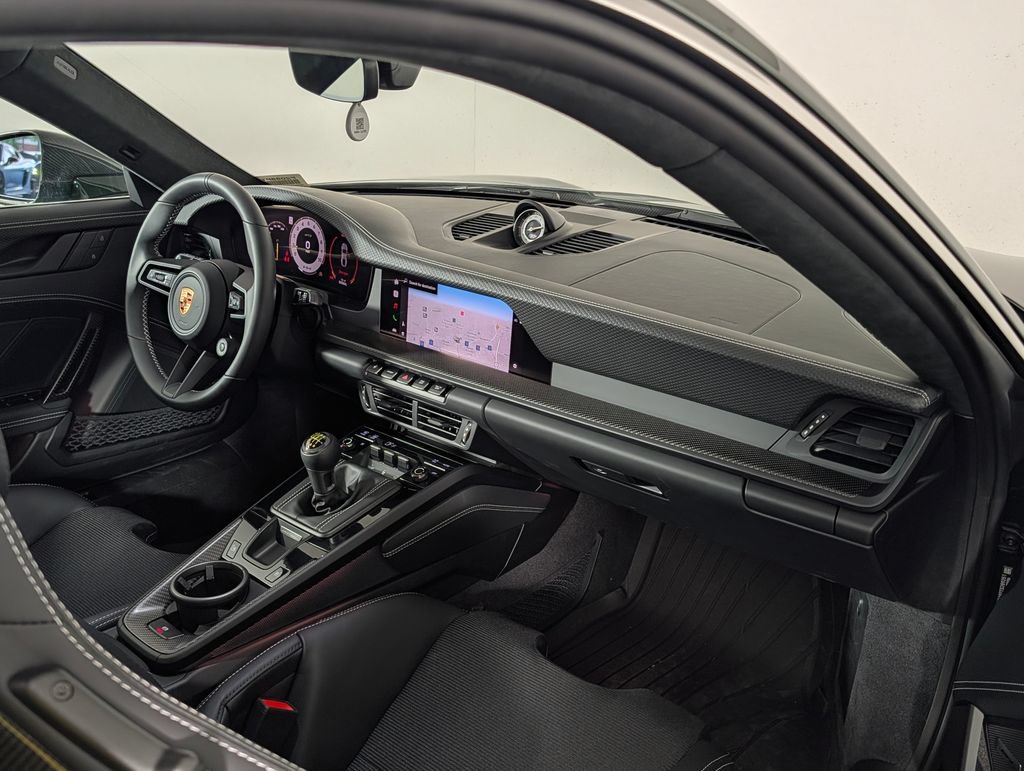Certified 2026 Porsche 911 GT3 RWD image 18