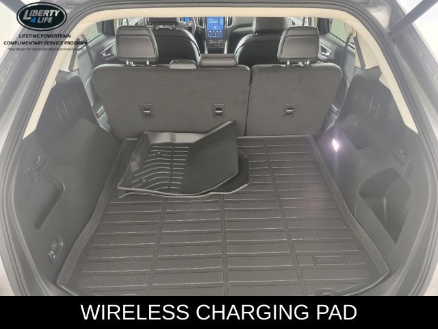 Certified 2022 Ford Edge SEL w/ Convenience Package AWD/4WD image 17