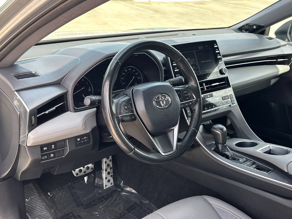 Used 2019 Toyota Avalon XSE w/ Carpet Mat Package FWD image 21