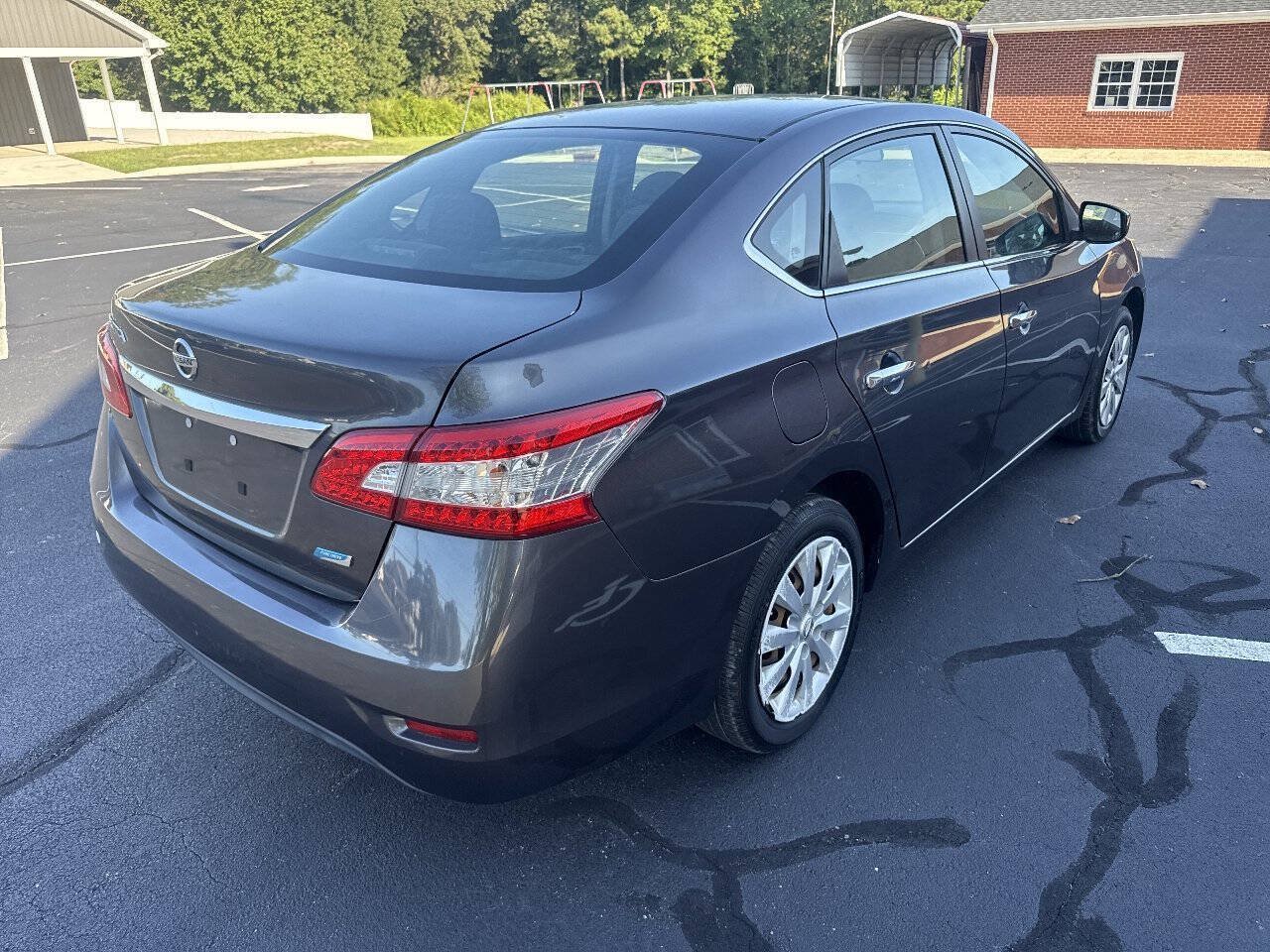 Used 2014 Nissan Sentra S FWD image 5