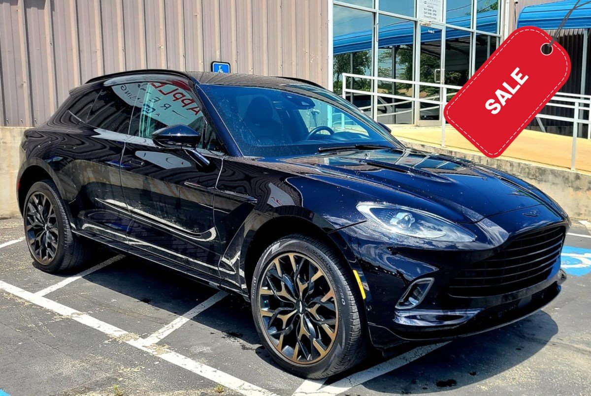 Used 2022 Aston Martin DBX AWD/4WD image 1