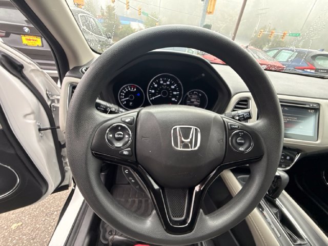 Used 2016 Honda HR-V EX image 32