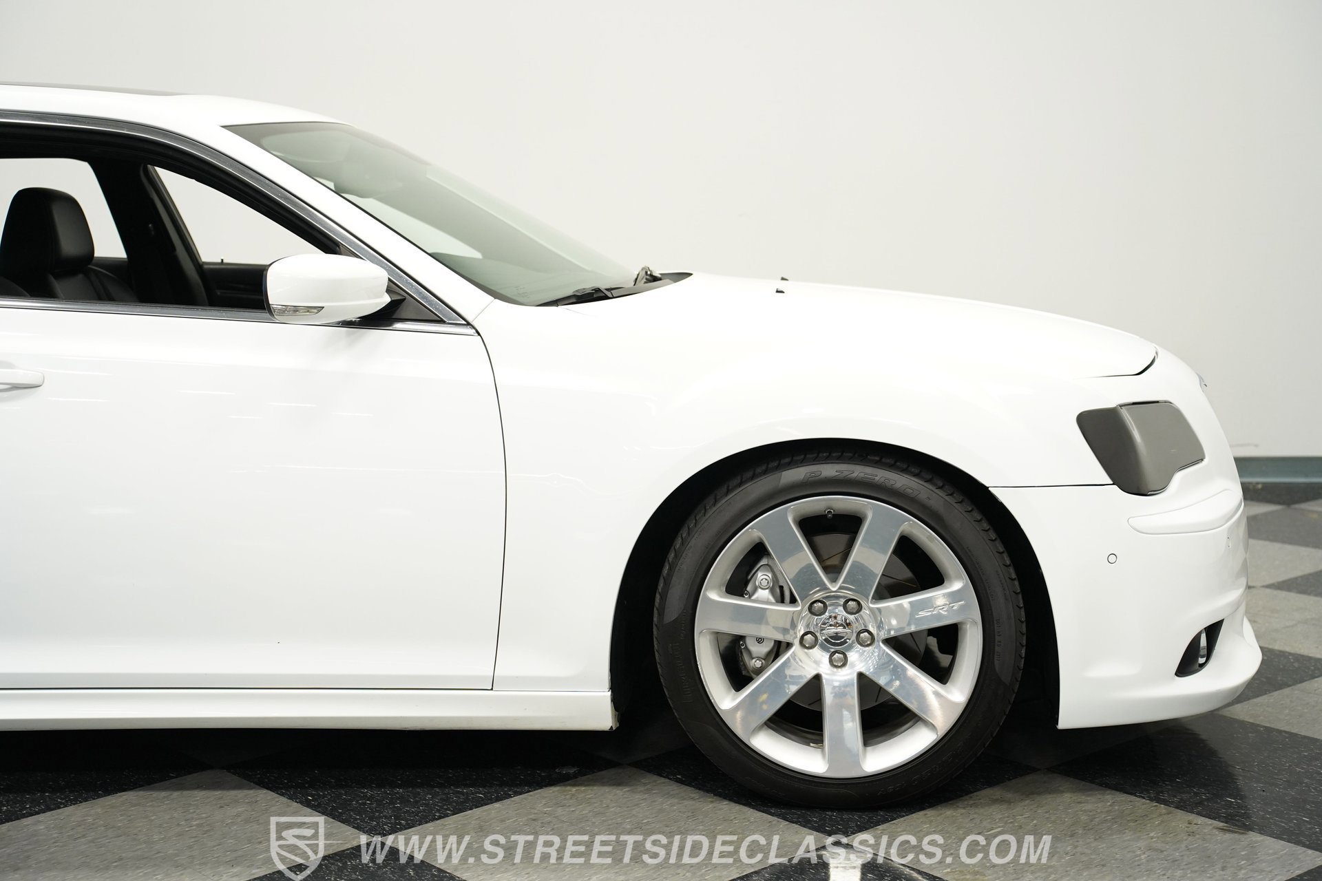 Used 2012 Chrysler 300 SRT8 w/ 19-Premium Speaker Group image 26