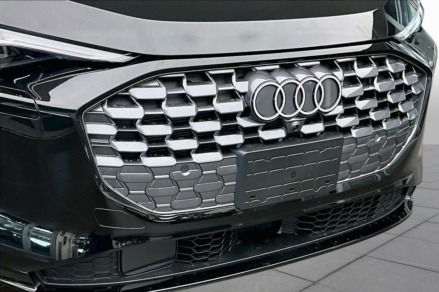Certified 2025 Audi Q5 Premium w/ Premium Plus AWD/4WD image 32