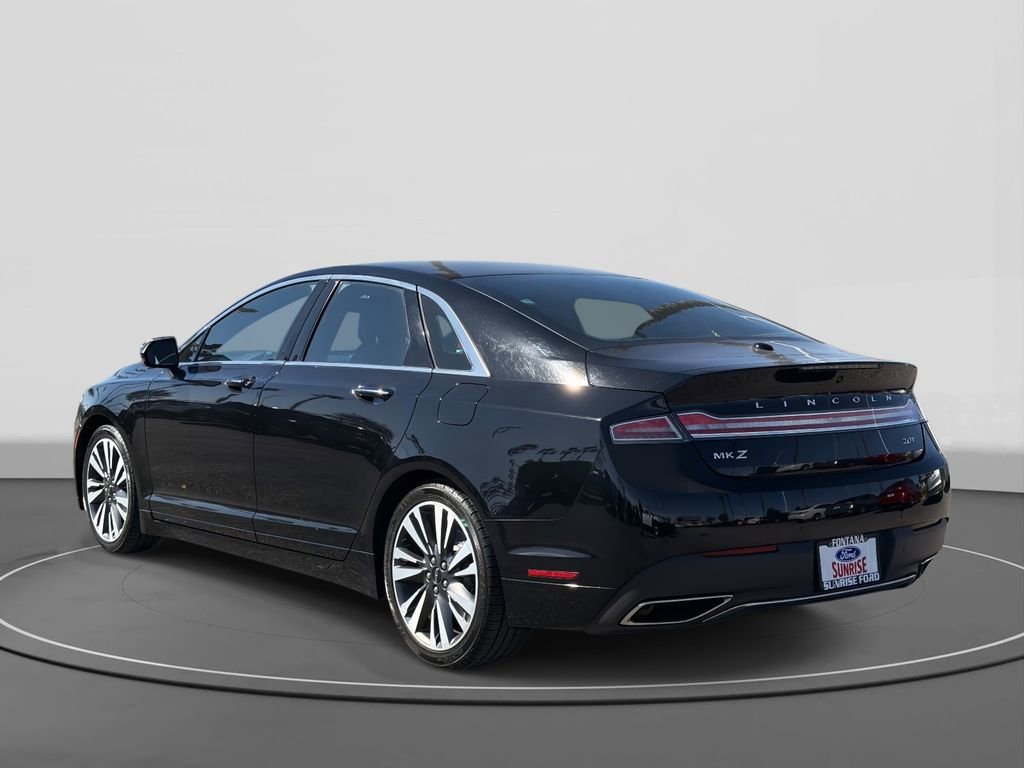 Used 2017 Lincoln MKZ Reserve image 6