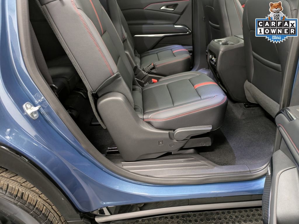 Used 2025 Chevrolet Traverse RS AWD/4WD image 27