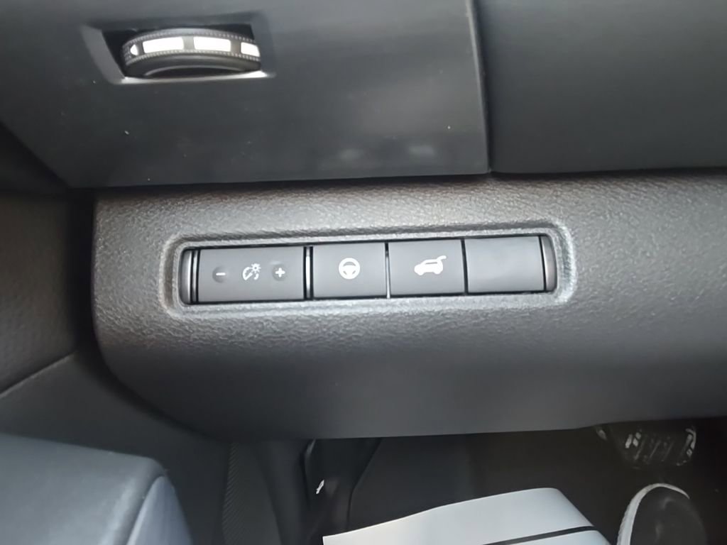 New 2026 Nissan Pathfinder Rock Creek w/ Rock Creek Premium Package image 15