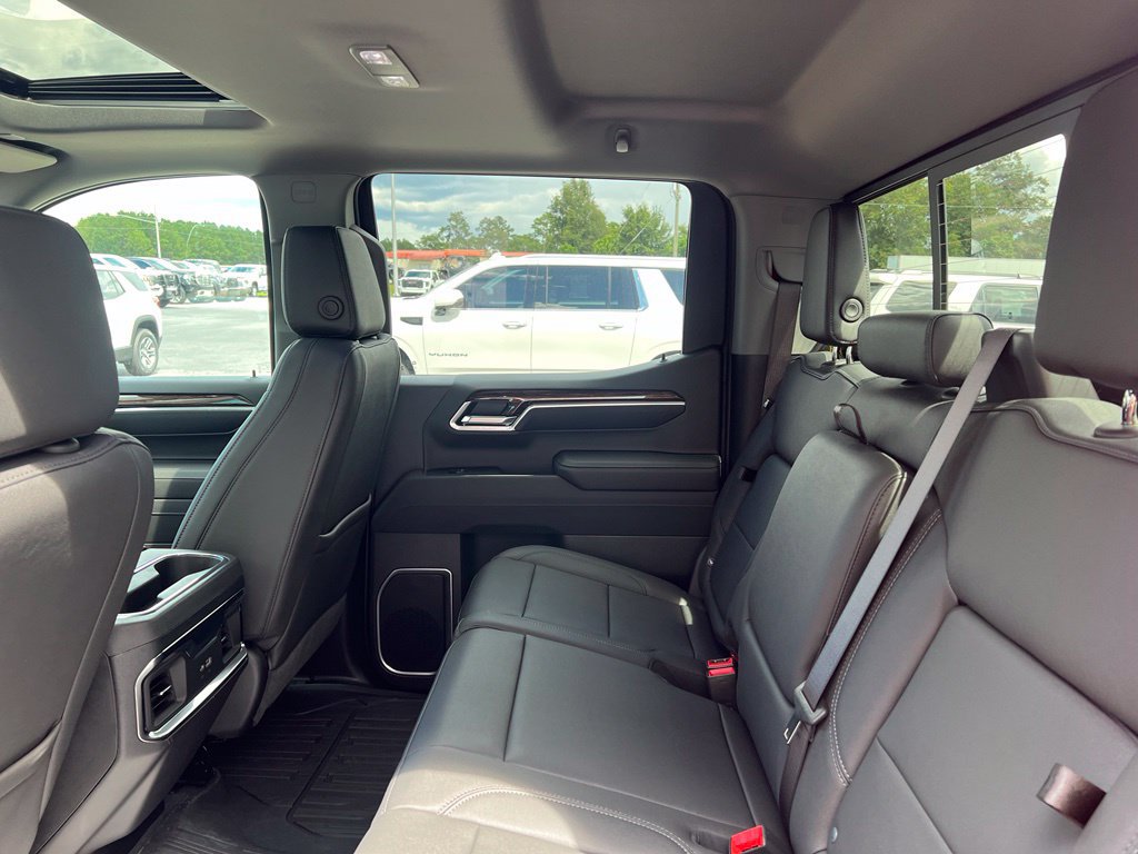 New 2026 GMC Sierra 1500 Elevation w/ Elevation Premium Package AWD/4WD image 14