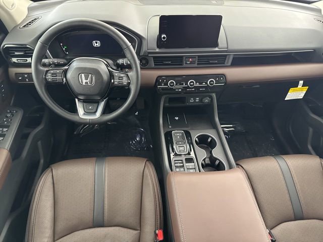 Certified 2025 Honda Pilot Elite image 29